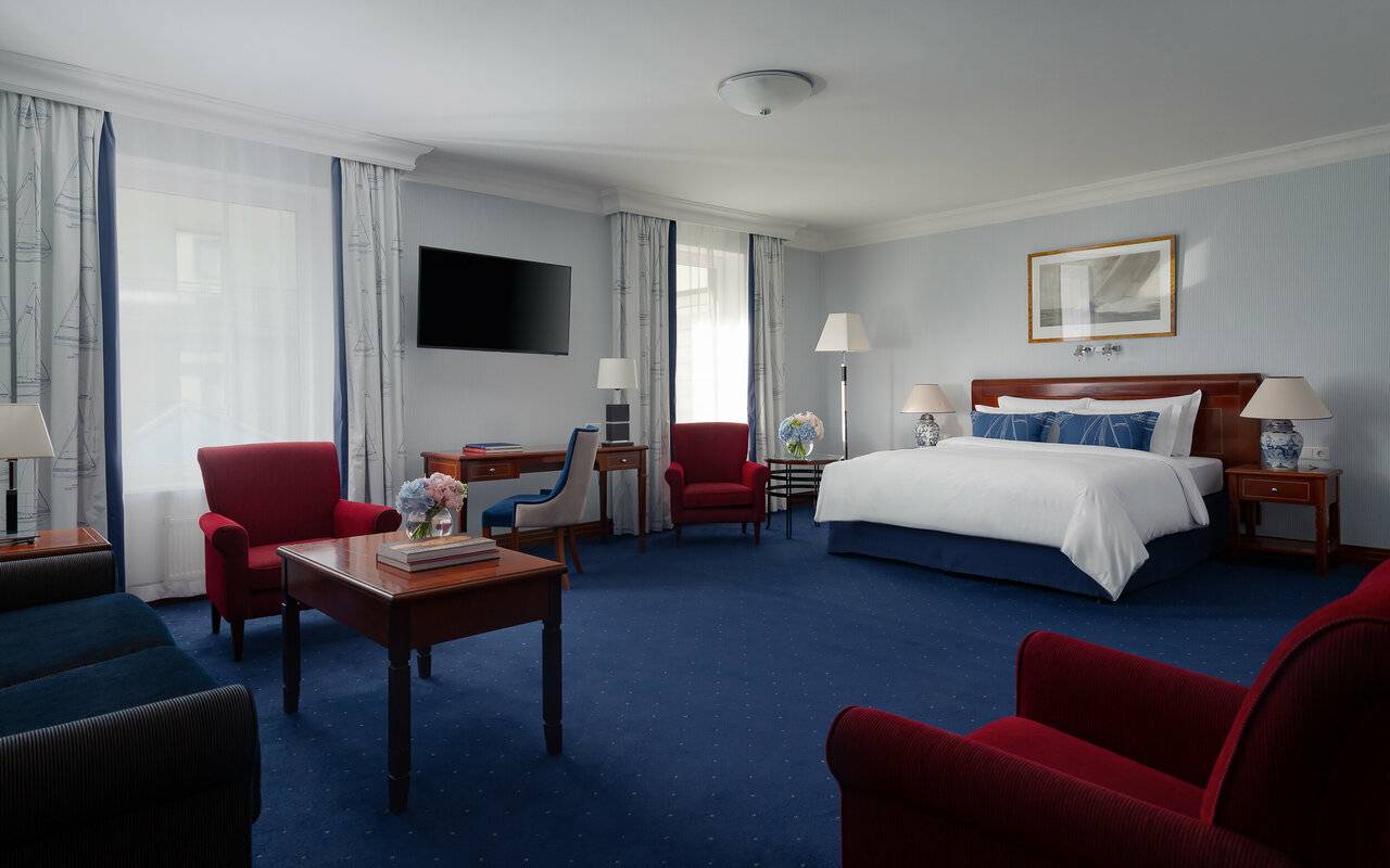 Улучшенный Люкс